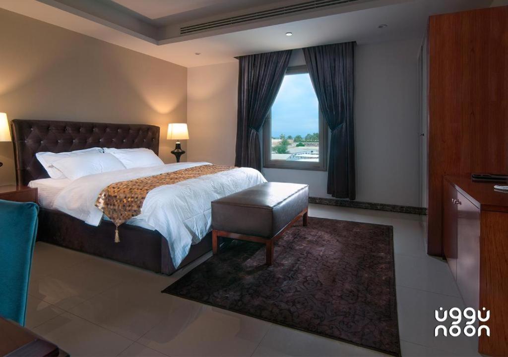 Noon Hotel Suites Khafji ภายนอก รูปภาพ