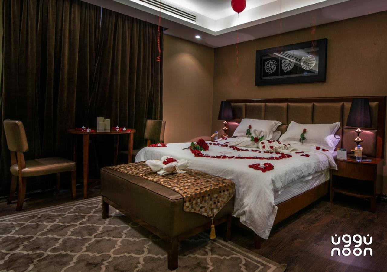 Noon Hotel Suites Khafji ภายนอก รูปภาพ