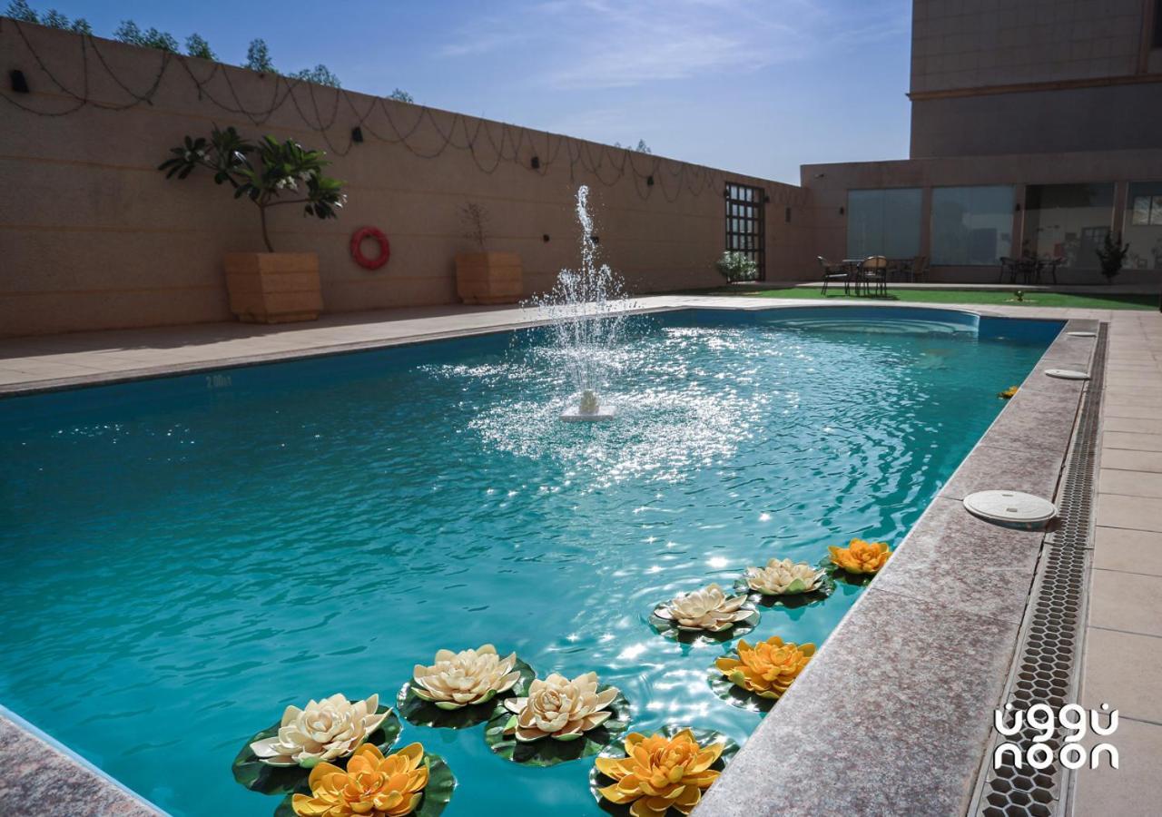 Noon Hotel Suites Khafji ภายนอก รูปภาพ