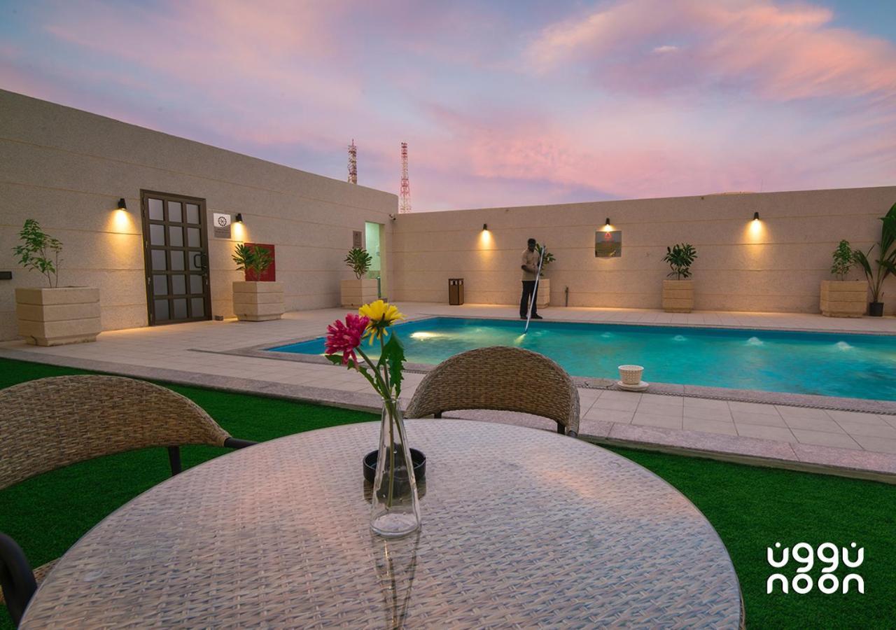 Noon Hotel Suites Khafji ภายนอก รูปภาพ
