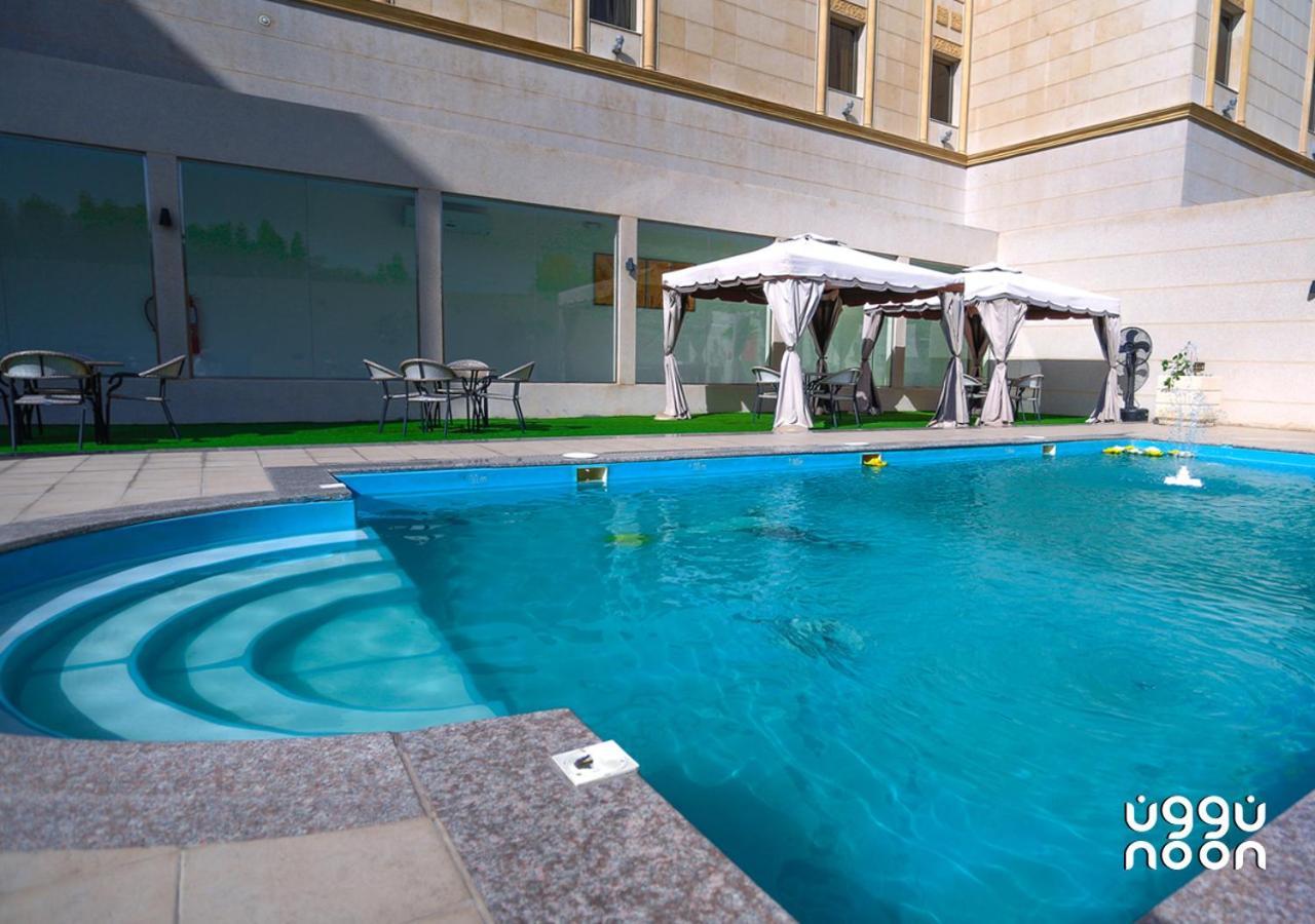Noon Hotel Suites Khafji ภายนอก รูปภาพ